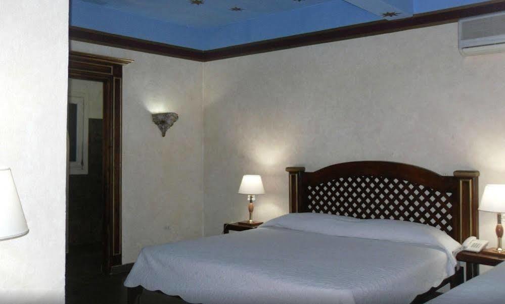 Hotel San Marco Santo Domingo Exteriör bild